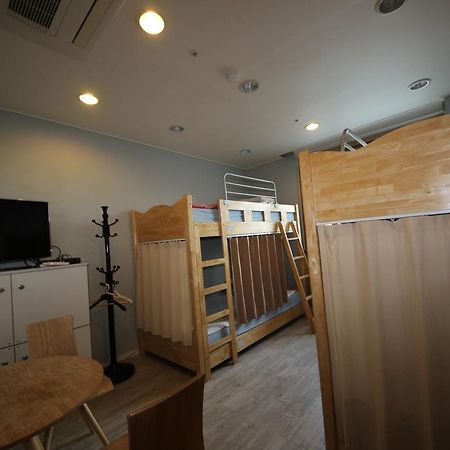 Hostel The New Day Ciudad Metropolitana de Ciudad Metropolitana de Busan Exterior foto